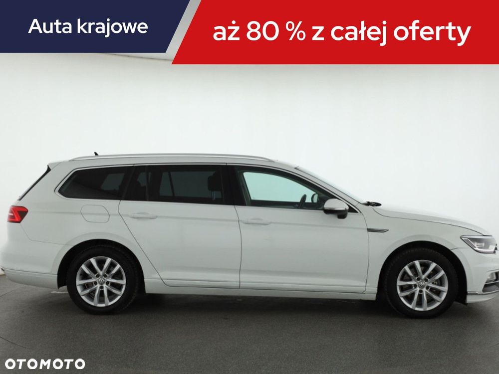 Volkswagen Passat Variant - 8