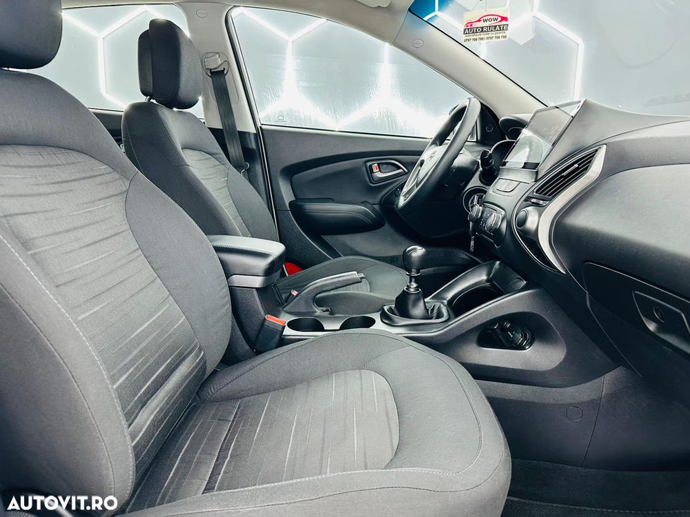 Hyundai ix35 1.6 2WD Classic - 16