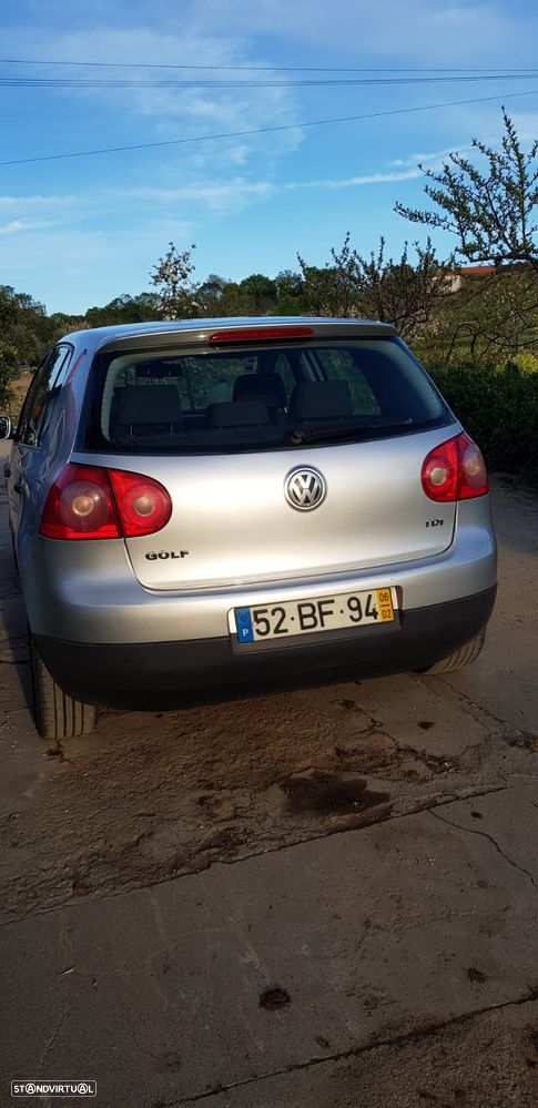 VW Golf 1.9 TDi DPF Comfortline - 5