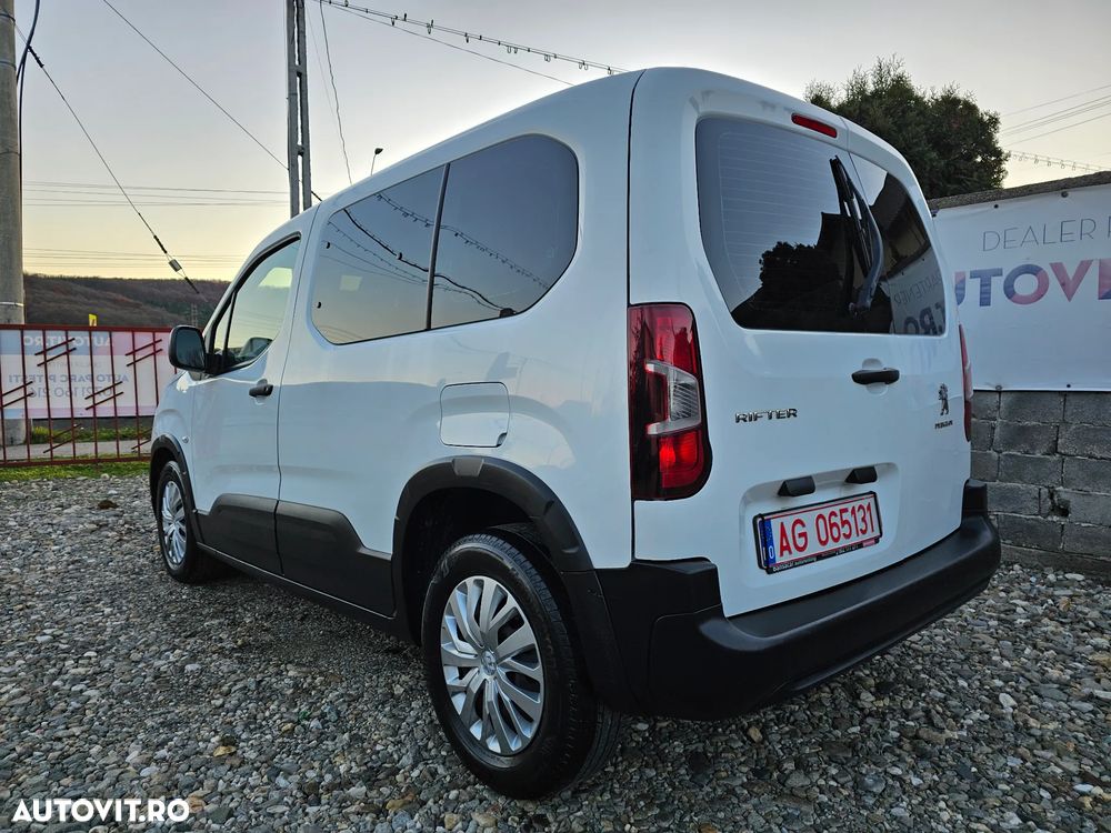 Peugeot Rifter - 10