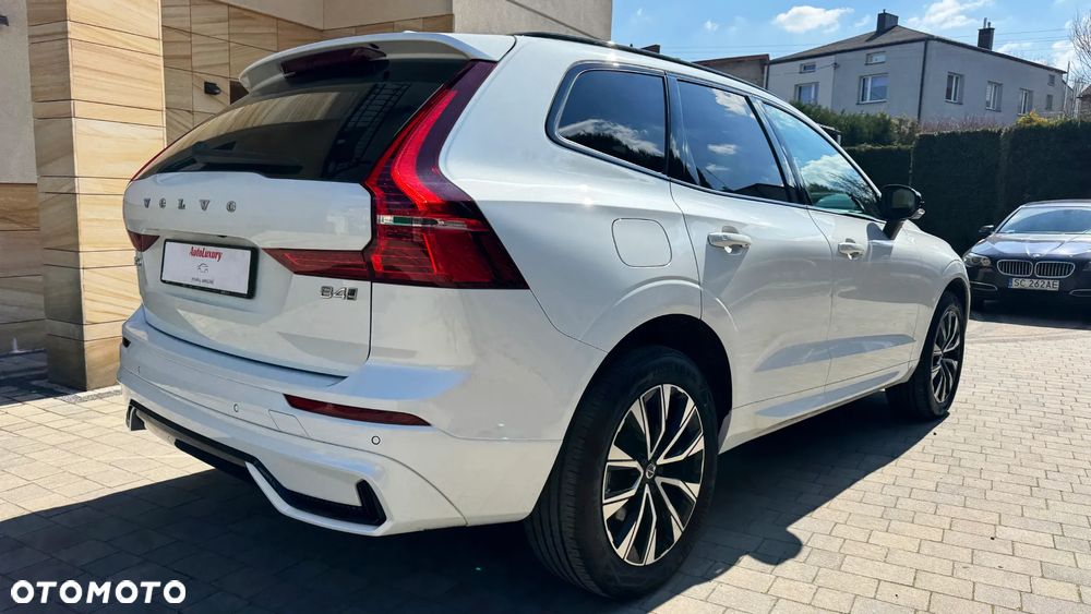 Volvo XC 60 B4 D AWD Plus Dark - 16