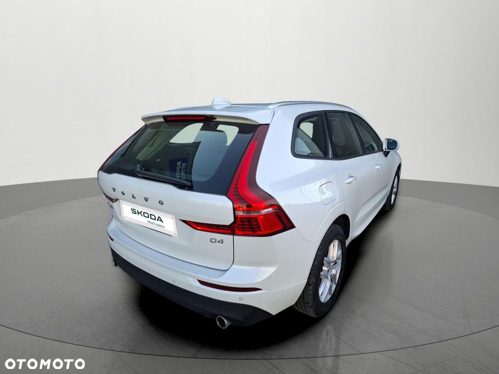 Volvo XC 60 D4 SCR AWD Momentum - 5