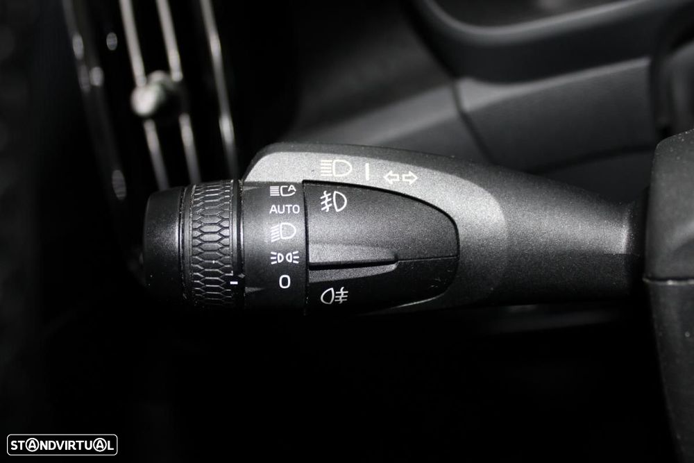 Volvo XC 40 Recharge 82 kWh Single M. Extended Range RWD Core - 17