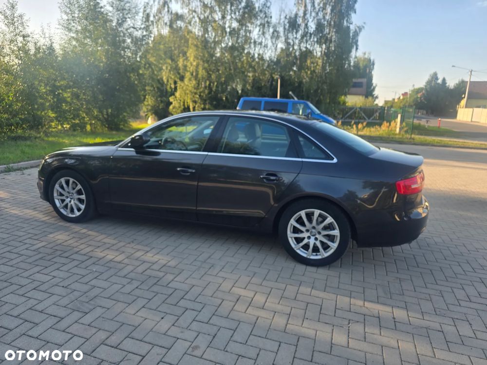 Audi A4 Limousine 2.0 TDI ultra - 5