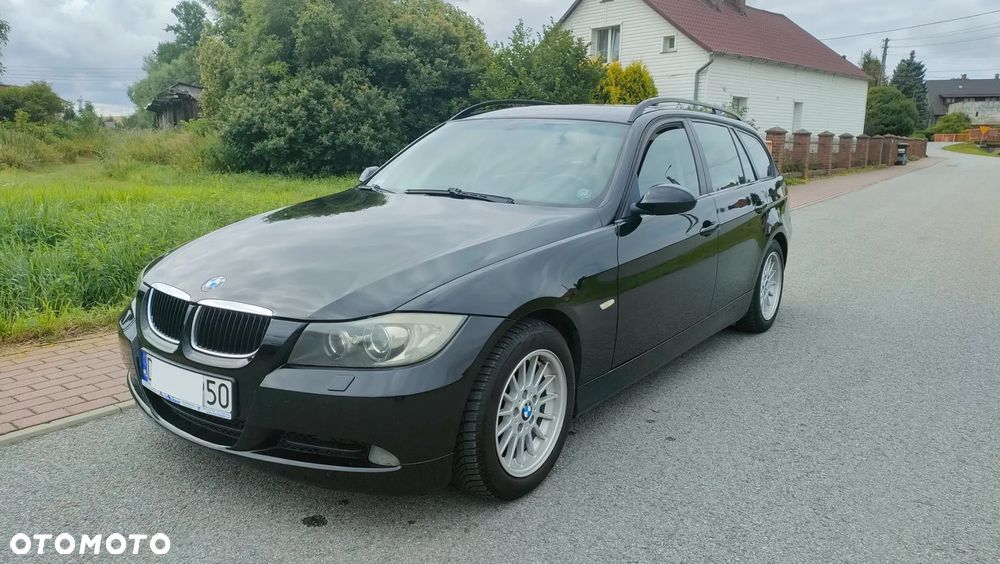 BMW Seria 3 318d - 12