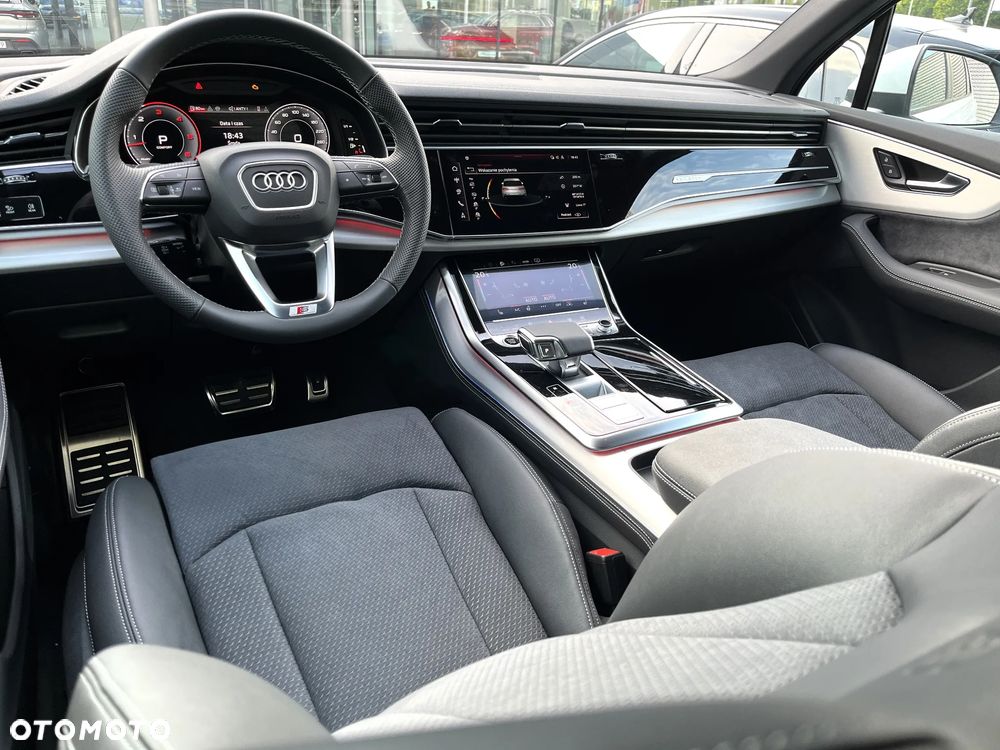 Audi Q7 - 15