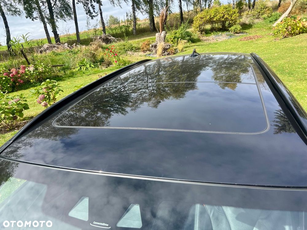 BMW Seria 5 M550d xDrive - 16