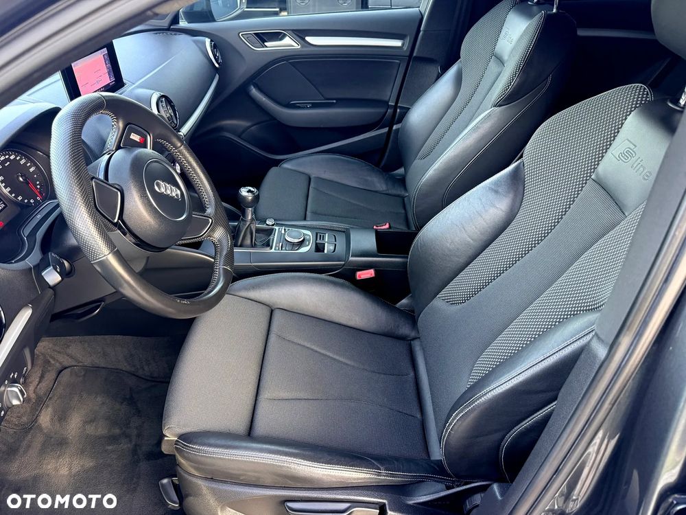 Audi A3 Sportback 2.0 TDI S line Sportpaket - 12
