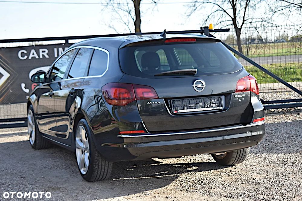 Opel Astra 1.7 CDTI Cosmo - 15