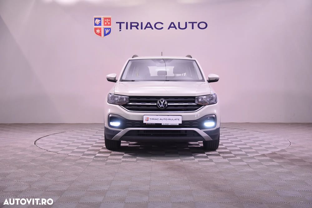 Volkswagen T-Cross - 8