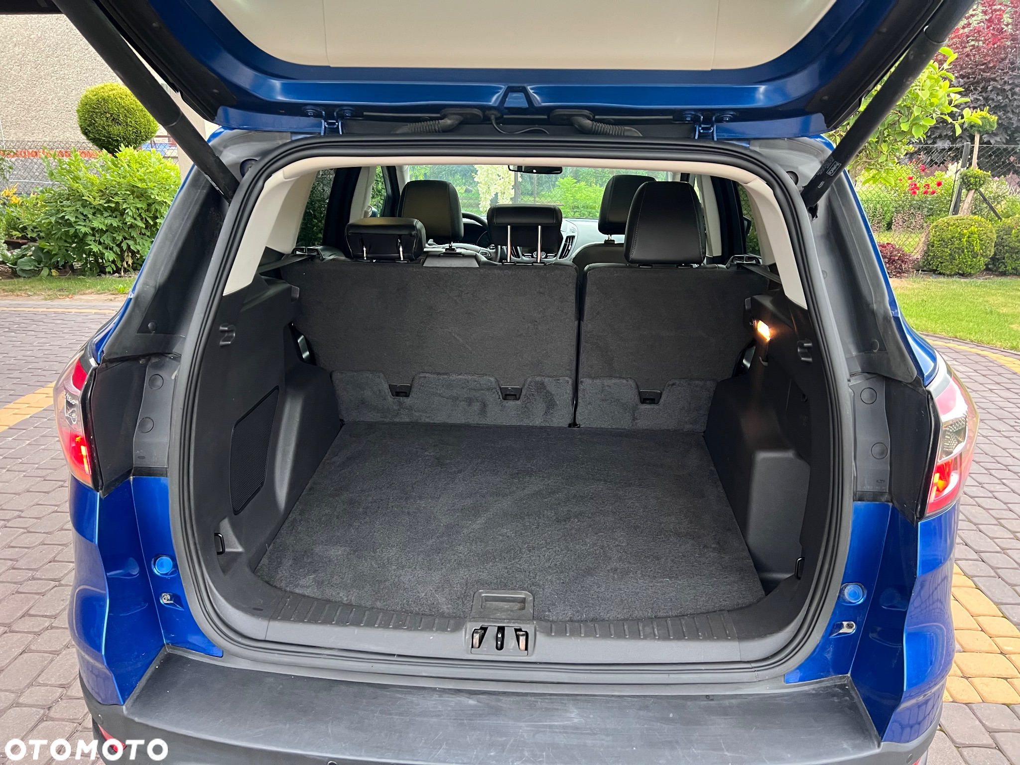 Ford Kuga 1.5 EcoBoost 4WD Titanium - 8