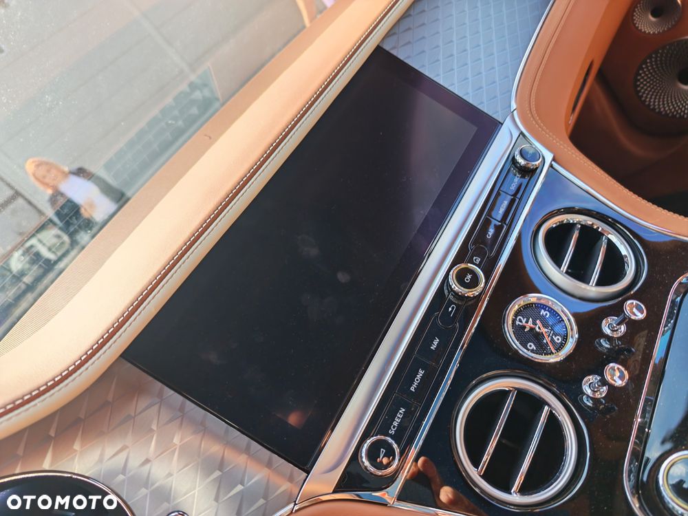 Bentley Continental GT - 6