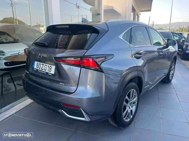 Lexus NX 300h Executive+ - 6