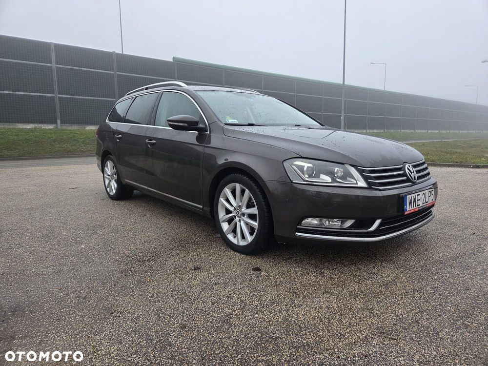 Volkswagen Passat - 4