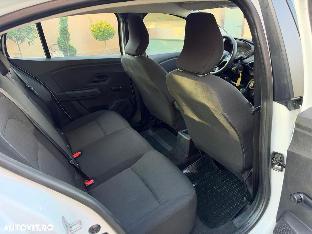Dacia Logan - 11