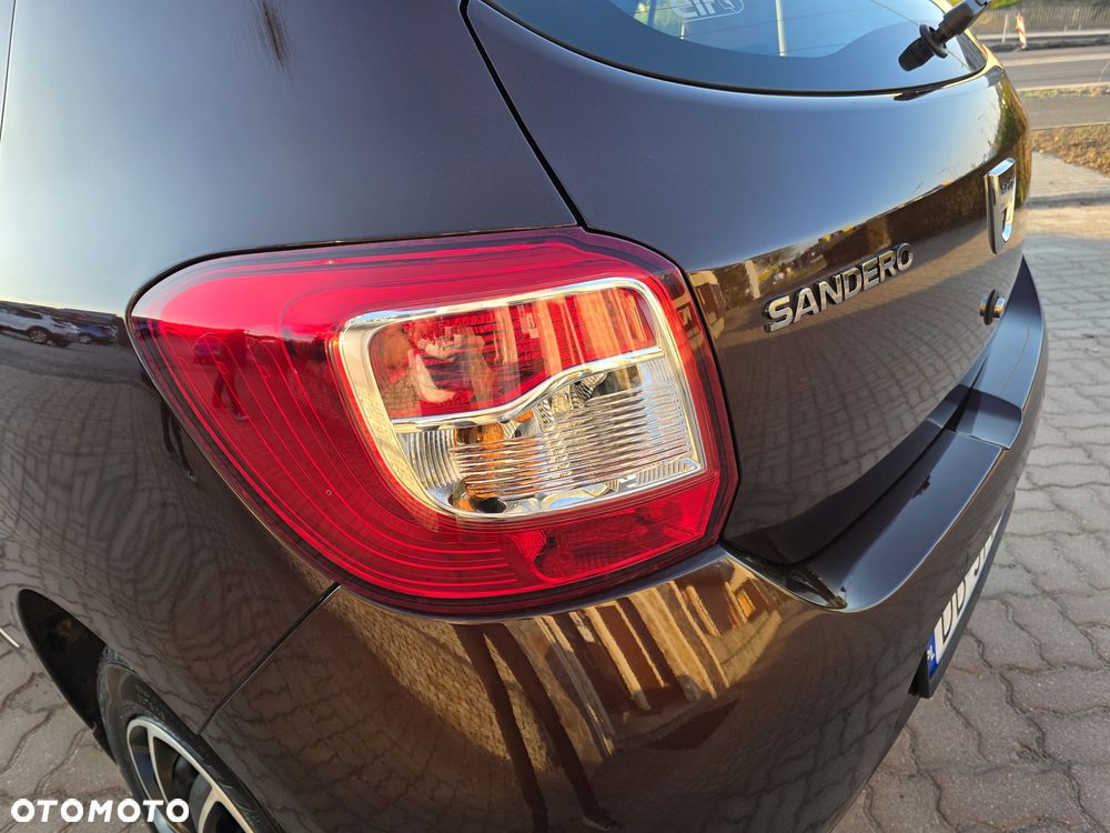 Dacia Sandero 1.2 16V 75 Celebration - 27