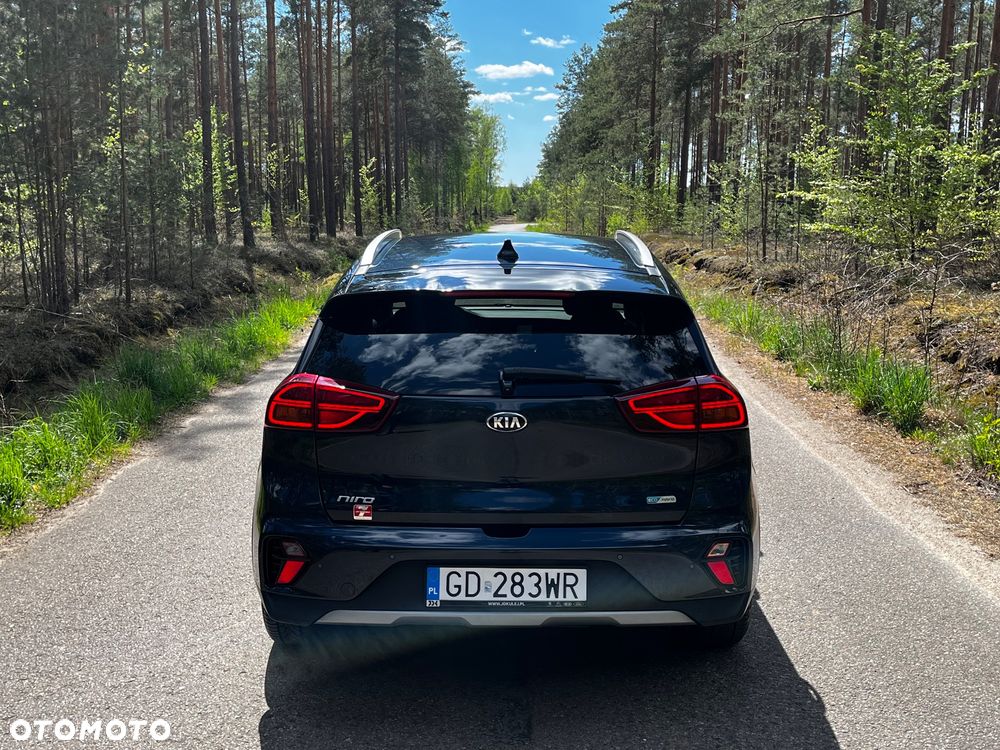Kia Niro 1.6 GDI Hybrid L Business Line - 10