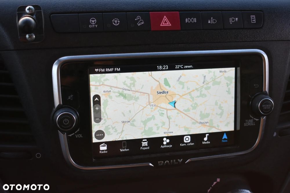 Iveco Daily 35S18 3,0 HI-MATIC LED NAVI Salon PL - 16