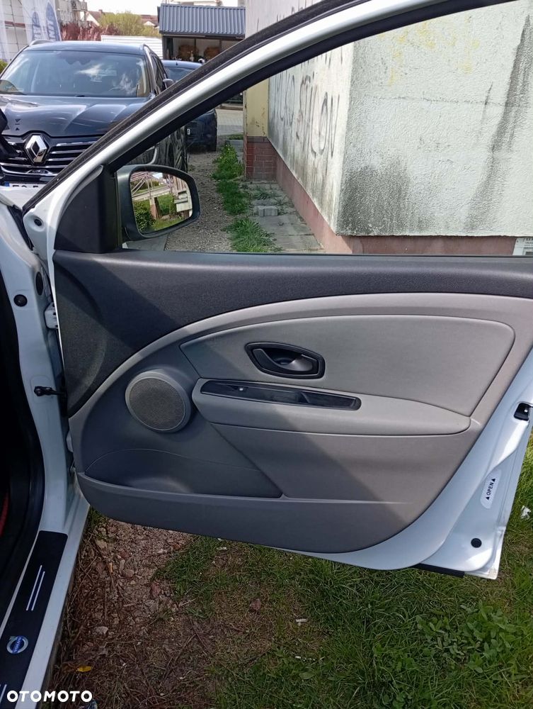 Renault Megane - 14