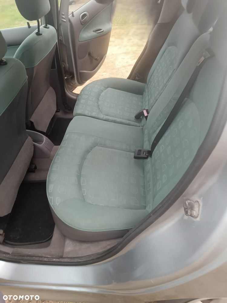 Peugeot 206 1.1 Color-Line - 12