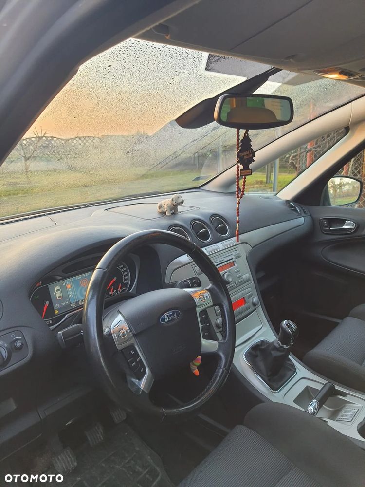 Ford S-Max - 5