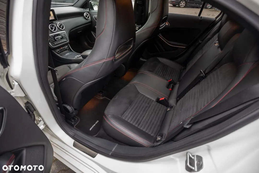 Mercedes-Benz Klasa A 180 (BlueEFFICIENCY) 7G-DCT AMG Sport - 25