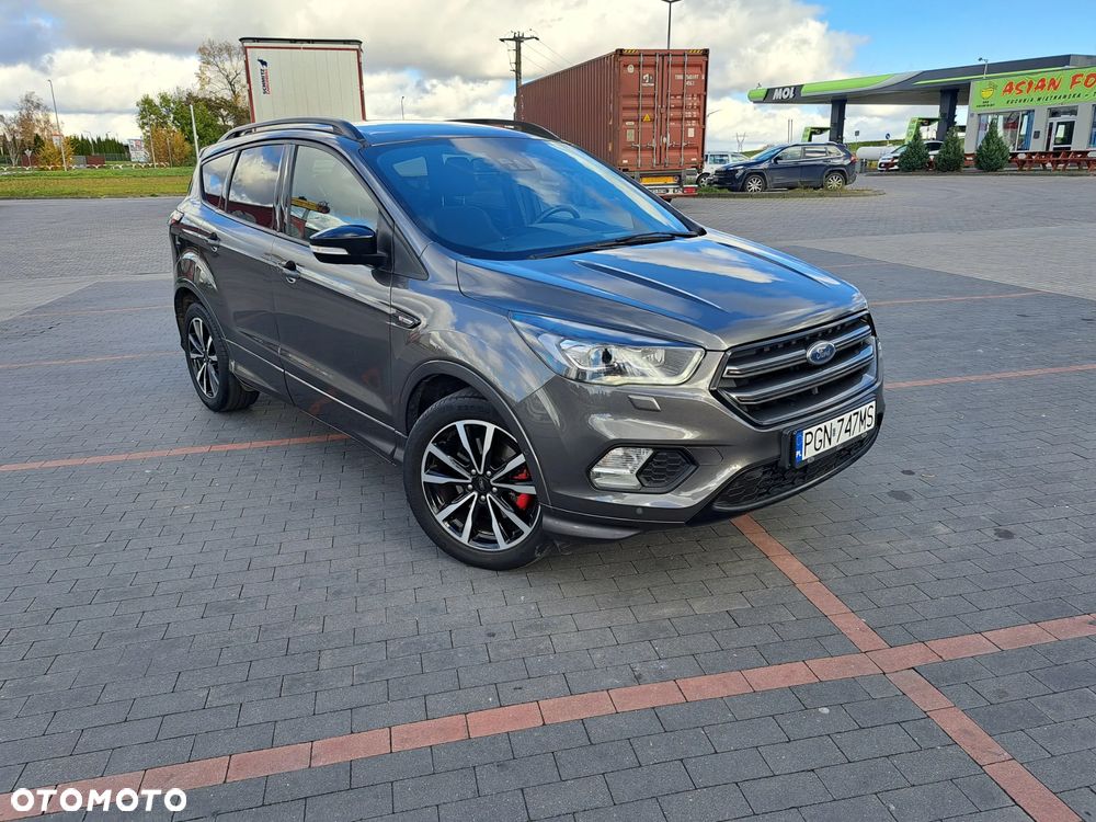 Ford Kuga - 3