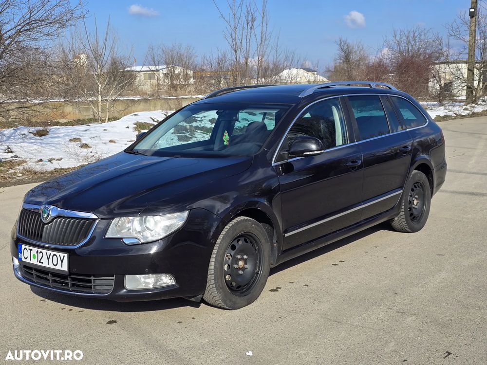 Skoda Superb Combi 2.0 TDI Elegance - 2