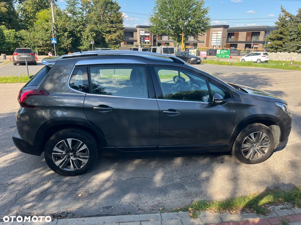 Peugeot 2008 - 6