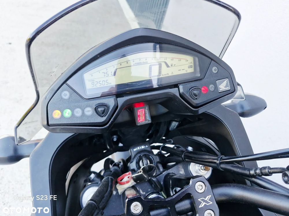 Honda VFR - 9