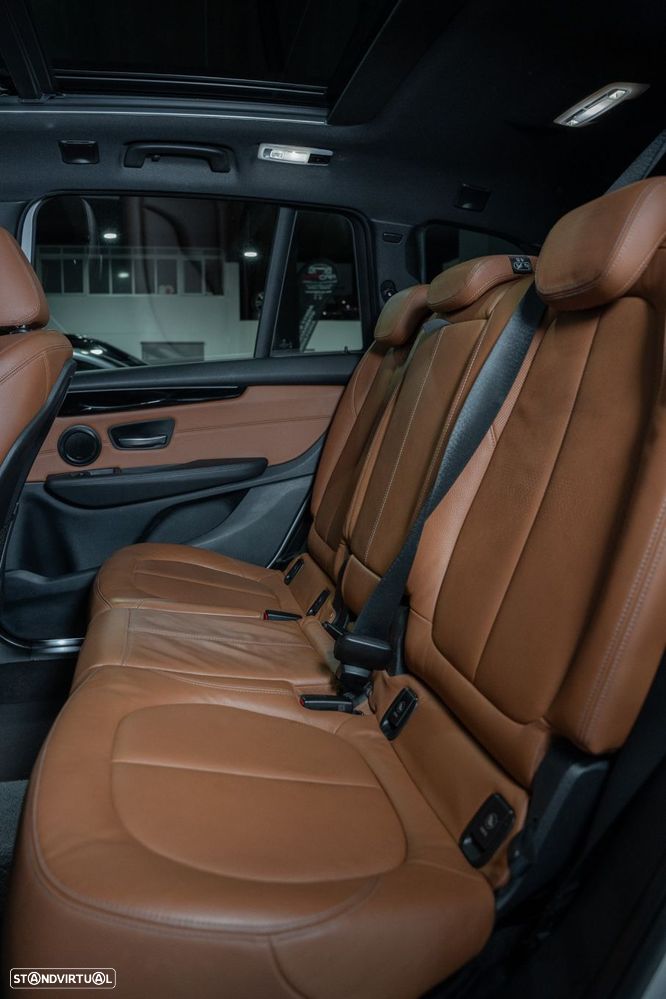 BMW 218 Gran Tourer d 7L Line Sport Auto - 14