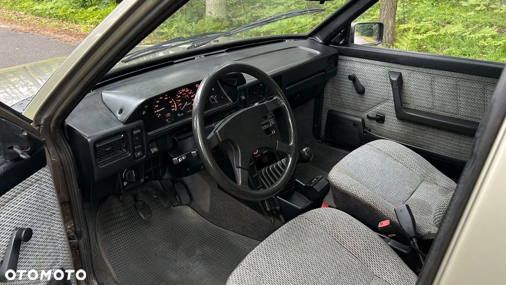 Polonez 1.6 - 10
