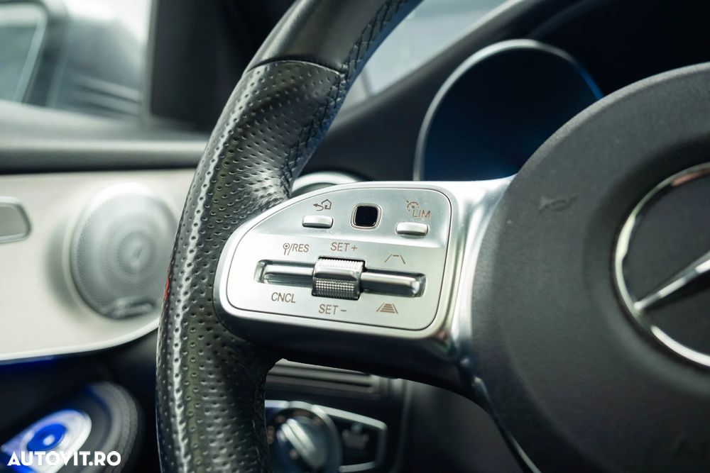 Mercedes-Benz GLC 200 4MATIC MHEV - 20