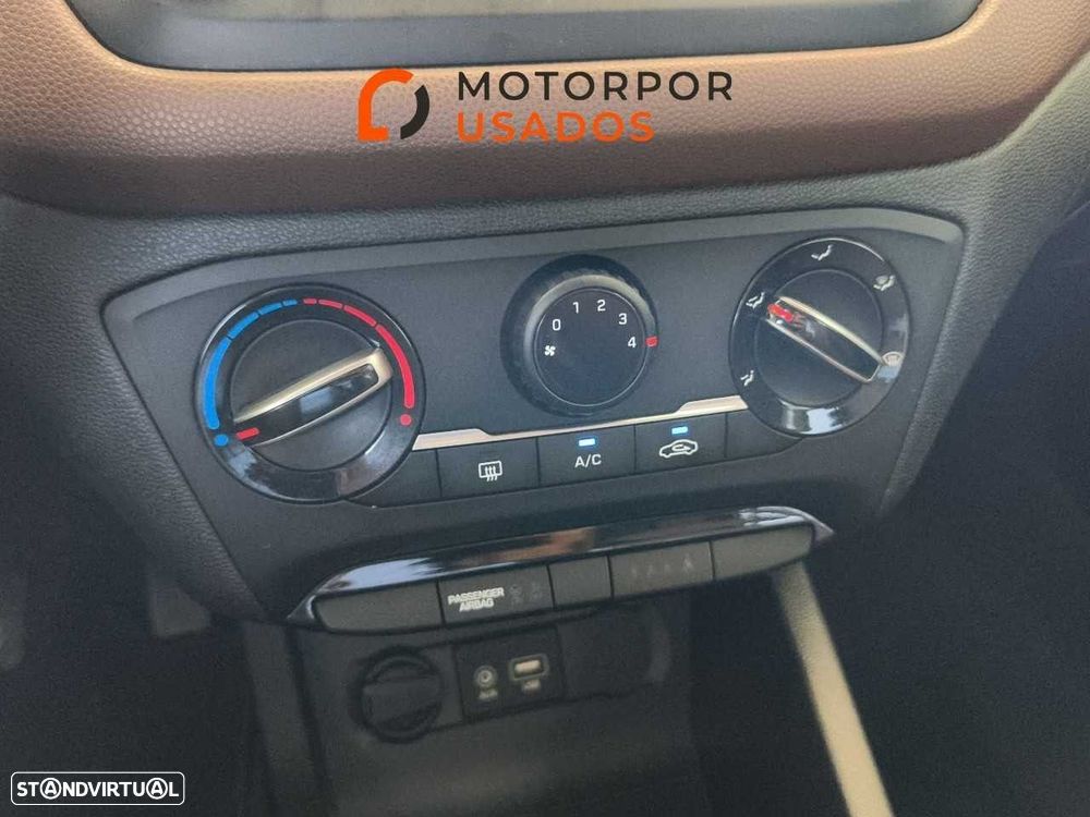 Hyundai i20 1.2 Comfort - 20