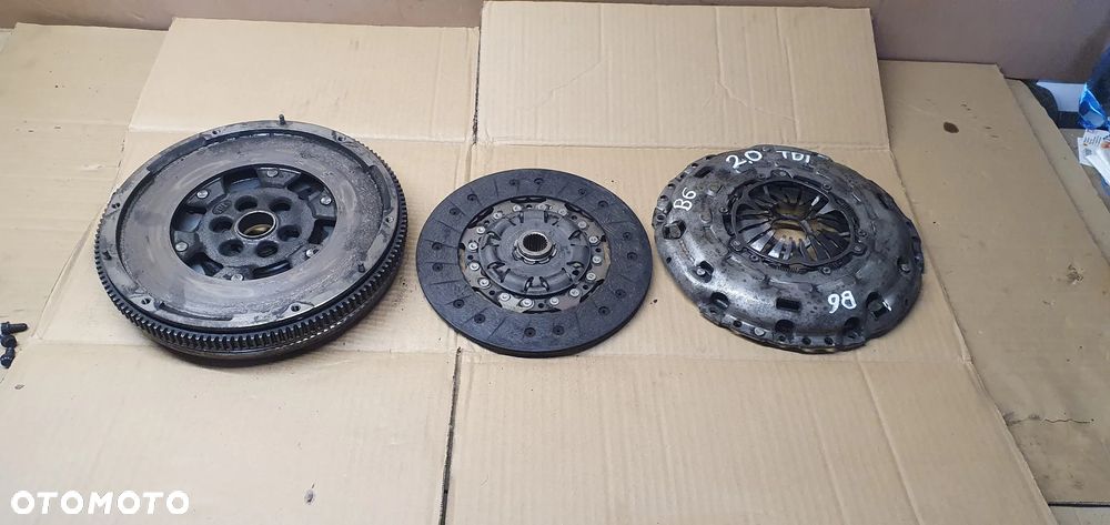 Sprzęgło tarcza docisk koło dwumas VW Passat B6 2.0 TDI - 6