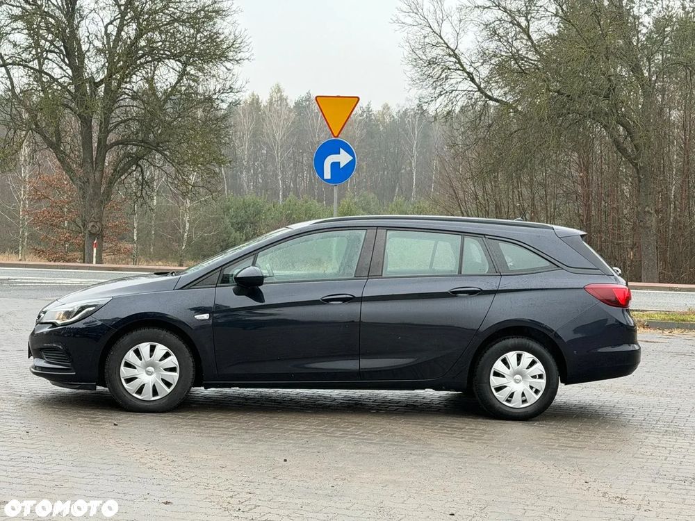 Opel Astra 1.6 CDTI Enjoy - 15