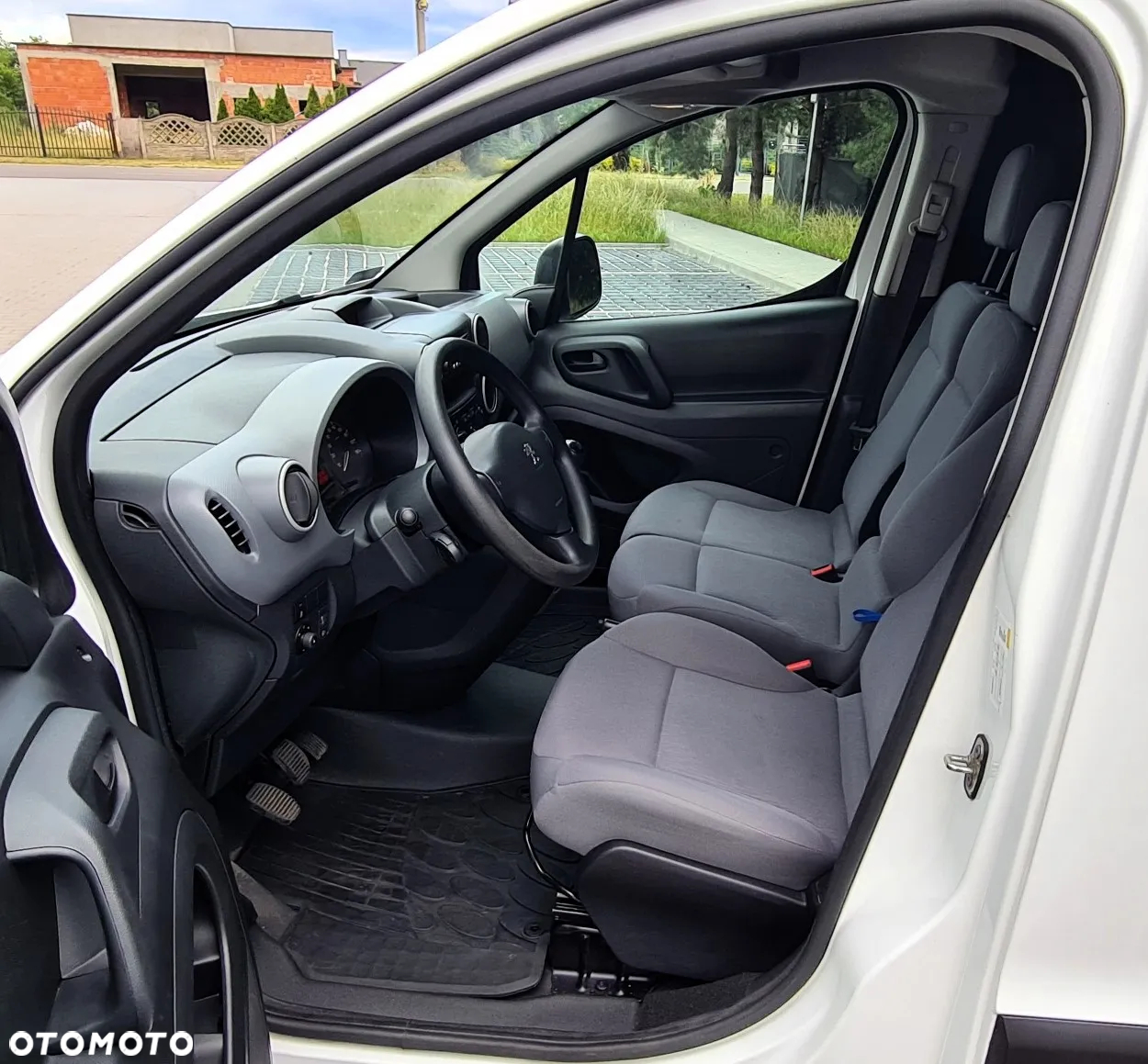 Peugeot Partner Berlingo - 21