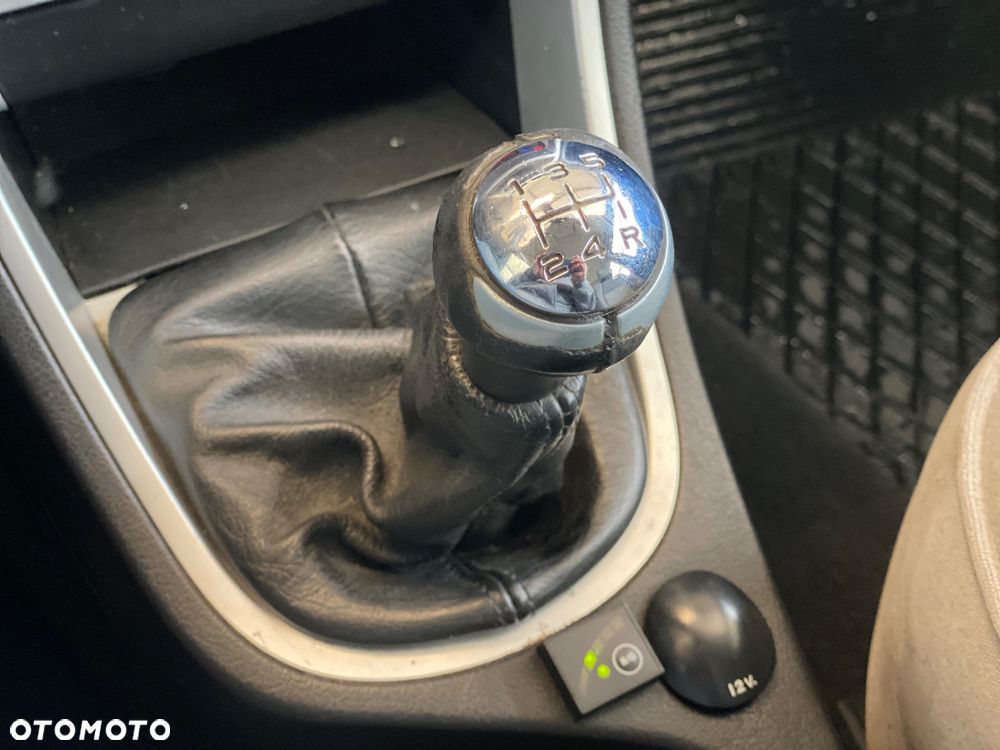 Peugeot 307 1.6 D-sign - 26