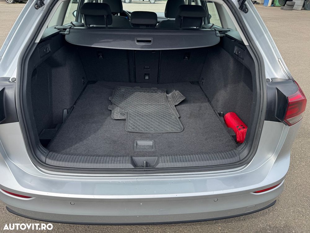 Volkswagen Golf 2.0 TDI SCR Life - 40