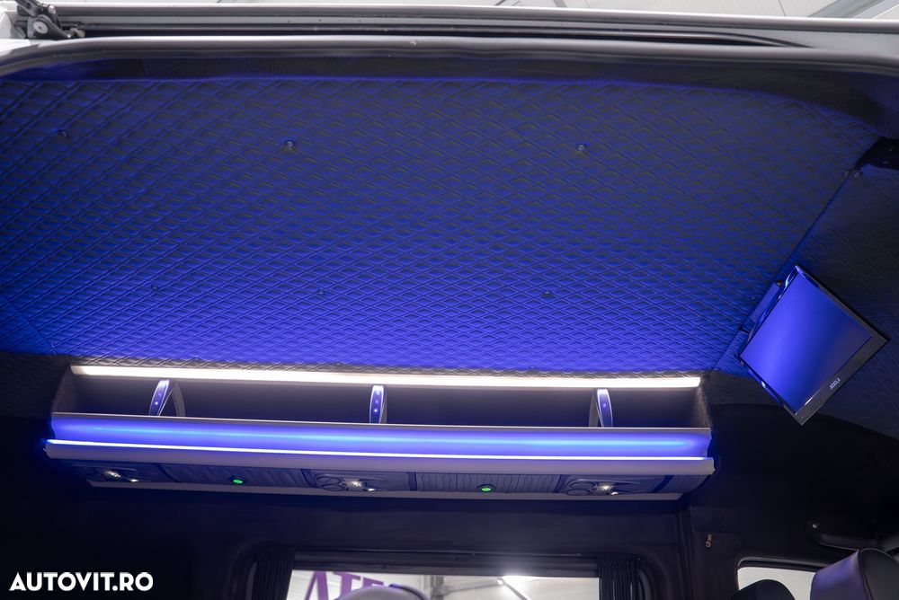 Mercedes-Benz Sprinter - 22