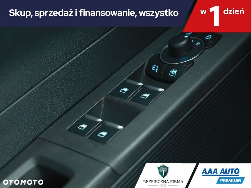 Ford Tourneo Courier - 19