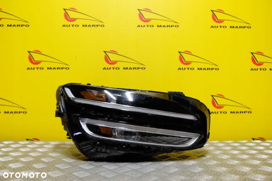 HYUNDAI GENESIS G70 2022- REFLEKTOR LAMPA FULL LED PRAWA (HL3R) USA - 2