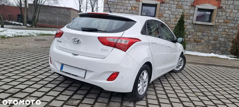 Hyundai i30 1.4 Classic - 11