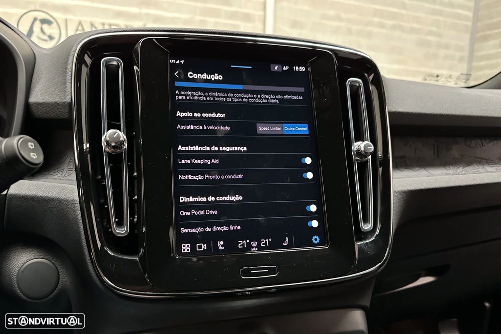 Volvo XC 40 Recharge 69 kWh Single Motor Core - 33
