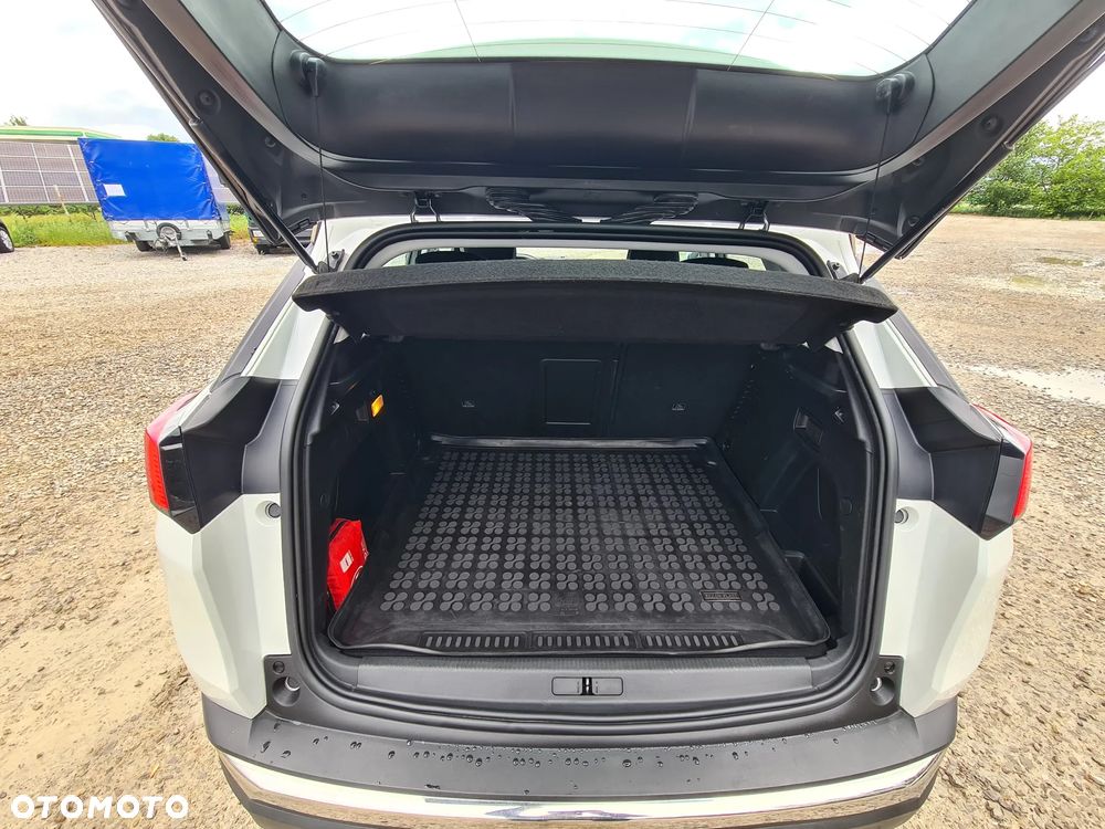 Peugeot 3008 1.5 BlueHDi Active S&S - 28