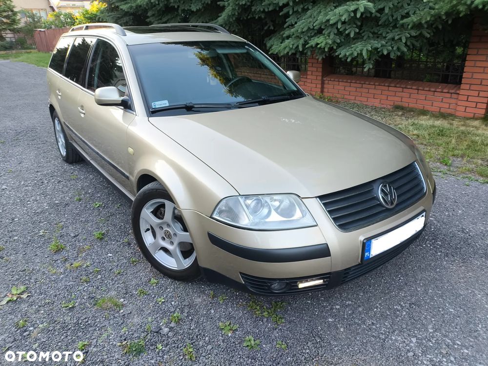 Volkswagen Passat 1.8T Comfortline - 1