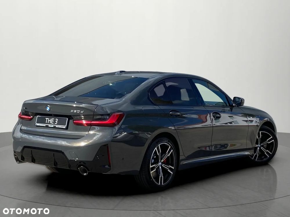 BMW Seria 3 330d xDrive mHEV sport - 5