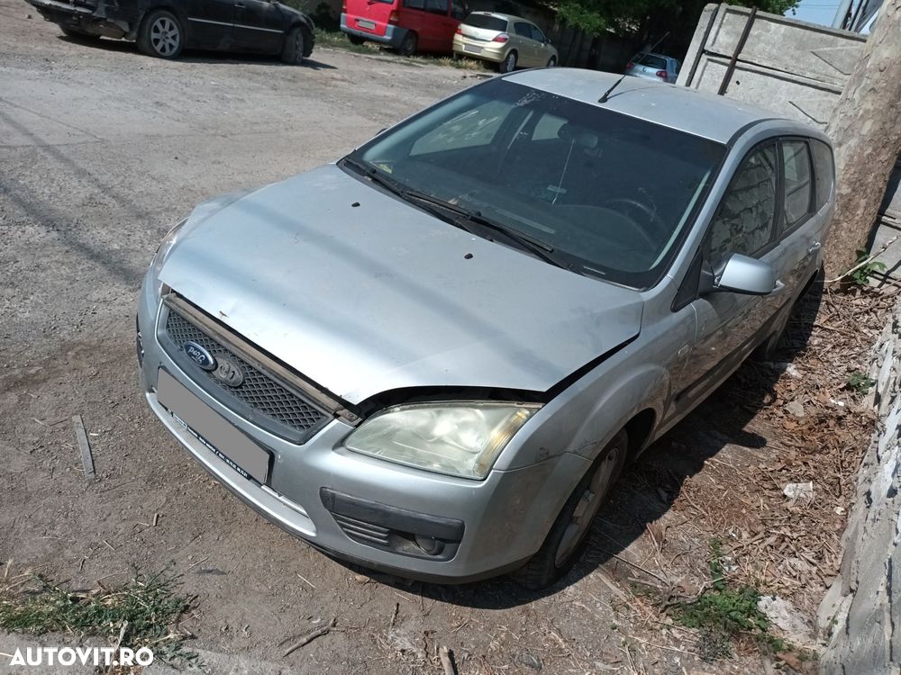Dezmembrari  Ford FOCUS Mk 2  2004  > 2012 1.6 Benzina