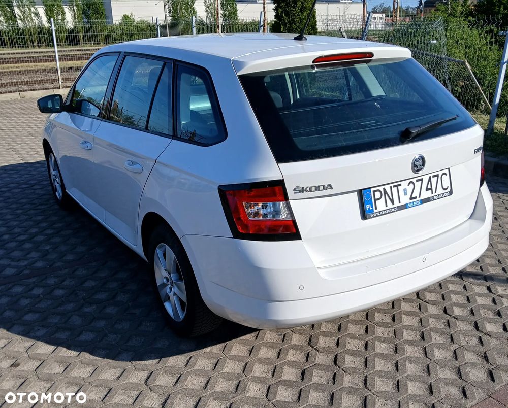 Skoda Fabia 1.2 TSI Ambition - 3