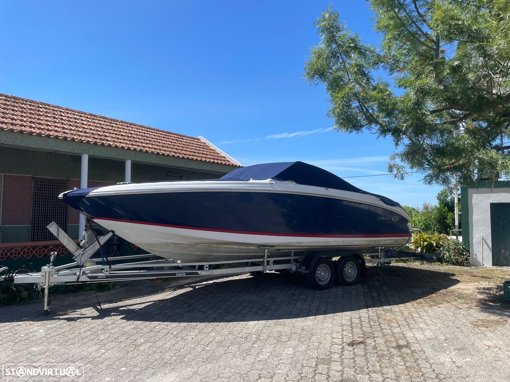 Cobalt Marine 232 - 1
